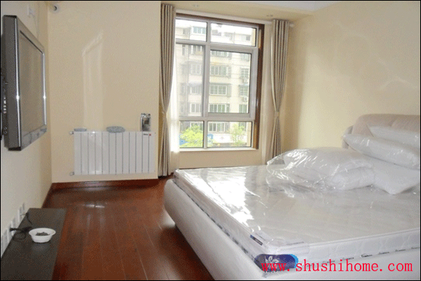 �P��ů��Ƭ�b��Ч���D