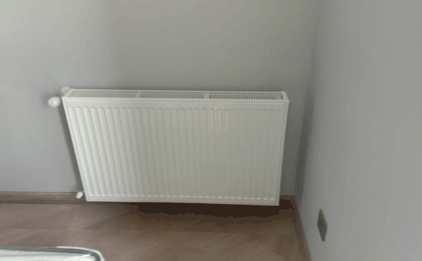 房間暖氣片安裝效果圖