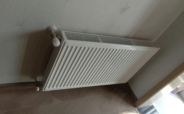 房間暖氣片安裝效果圖