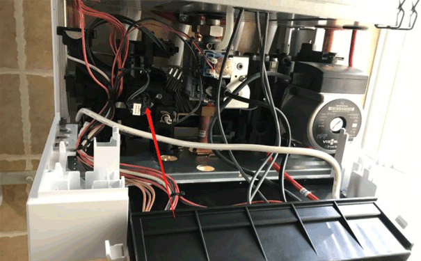 菲斯曼壁掛爐維修