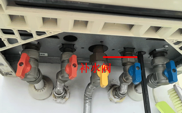 ��˹���ڒ�t�a(b��)ˮ